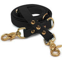 Produktbild von Emmy & Pepe Biothaneleine Schwarz 20mm 1.20m mit Scherenkarabiner Gold