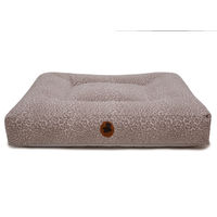 Produktbild von Emmy & Pepe Hundebett Leo Leo Stone Eckig Grau mit Memory Foam Größe M