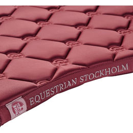 Equestrian Stockholm Dressurschabracke Amber Rose Rosa aus Polyester – Bild 1 von 6