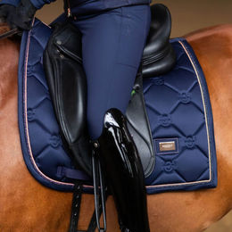 Equestrian Stockholm Dressurschabracke Lagoon Blush aus Polyester – Bild 1 von 4