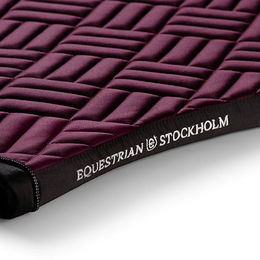 Equestrian Stockholm Dressurschabracke Purple Night aus Polyester – Bild 1 von 4