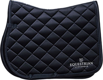 Equestrian Stockholm Springschabracke Line für Warmblut in Blau oder Schwarz aus Polyester – Bild 1 von 3