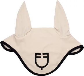 Produktbild von Equestro Fliegenhaube für Pferde in Schwarz oder Beige