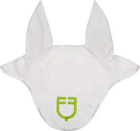 Produktbild von Equestro Kurze Mütze mit buntem Logo in Weiß