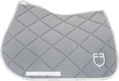 Produktbild von Equestro Sattelunterlage aus technischem Material mit Logo für Pferde