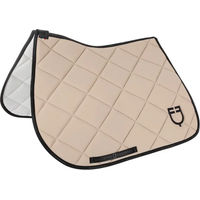 Produktbild von Equestro Sattelunterlage aus technischem Material mit Logo in Beige für Pferde
