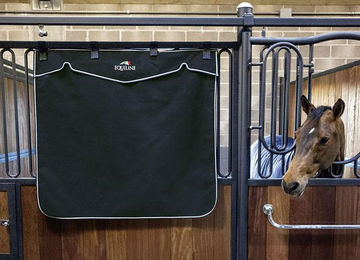 Produktbild von Equiline Boxenvorhang EQ kurz Schwarz aus Polyester