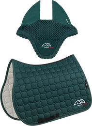 Produktbild von Equiline Eqflaggy Sattelunterlage und Ohrhaube Set aus Baumwolle in Grün