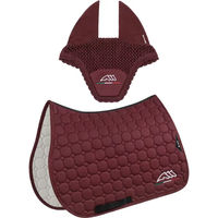 Produktbild von Equiline Eqflaggy Sattelunterlage und Ohrhaube Set aus Baumwolle in Rot