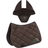 Produktbild von Equiline Eqtricolore Sattelset mit Schabracke und Fliegenhaube aus Polyester für Pferde