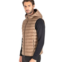 Produktbild von Equiline Weste Eniare Camel für Herren in Beige und Braun