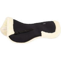 Produktbild von Equinate Austin Sattelpad mit Memory Foam und weichem Fell Größe S