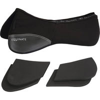 Produktbild von Equinate Laredo 2 Zonen Korrekturpad aus Memory Foam für Pferd und Pony mit 8 Einlagen in Schwarz