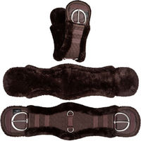 Produktbild von Equinate Westerngurt Classical anatomisch mit synthetischem Lammfell Braun 65 cm