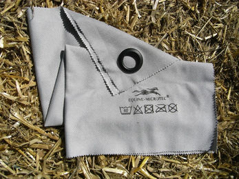Produktbild von Equine-Microtec Putztuch Set 3er Pack Grau für Sattelzubehör