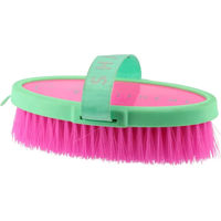 Produktbild von Equithème Je T'aime Weiche Bürste aus Stoff in Rosa