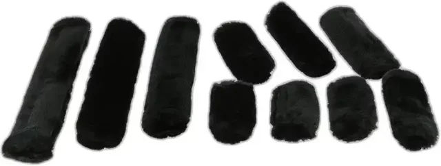 Produktbild von Equithème Teddy Scheide für Pferd und Pony in Schwarz aus Polyester
