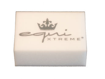 Produktbild von equiXTREME Lederschwamm Weiß für die Pferdepflege