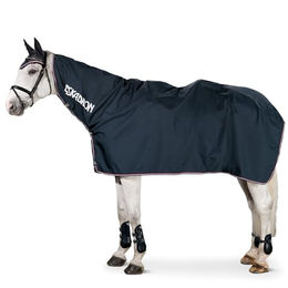 Produktbild von Eskadron BASIC Regendecke ZIPNECK für Pferde Größe L in Blau oder Schwarz