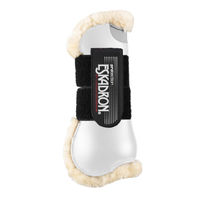 Produktbild von Eskadron Basics Flexisoft Faux Fur Gamaschen vorne 2er Set Weiß für Warmblut