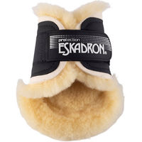 Produktbild von Eskadron Basics Protection Streichkappen mit Lammfell für Pferde
