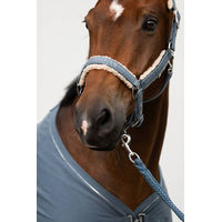 Produktbild von Eskadron Classic Sports 25 Denim Double Pin Pferdehalfter mit Teddyfleece in Blau Größe V