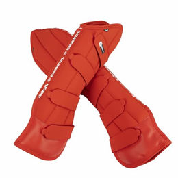 Produktbild von Eskadron Dynamic Transportgamaschen Softshell für Warmblut 4er Set Rot