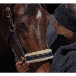 Eskadron Jewel Heritage Fellhalfter für Warmblut aus Kunstleder in Navy Blau – Bild 1 von 3