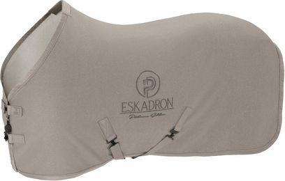 Eskadron Platinum 26 Abschwitzdecke aus schimmerndem Jerseymaterial – Bild 1 von 1