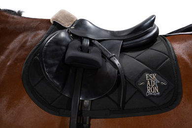 Eskadron Steigbügelschoner Neo ST-Cover Basics aus Neopren schwarz – Bild 1 von 2