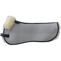 Produktbild von Euroriding AirTec Close Contact Sattelkissen aus Lammfell