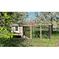 Produktbild von EZ Chicken Home Hühnerauslauf aus Holz in Beige 5,84m²