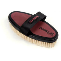 Produktbild von Ezi-Groom Grip Body Pferdebürste mit Ziegenhaaren in Rot und Schwarz