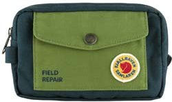Produktbild von Fjällräven Tasche Samlaren Field Repair farblich sortiert - die Farbauswahl erfolgt zufällig, Maße: ca. 11 x 3 cm