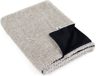 Produktbild von Frau Frauchen Wohndecke Dots XL - 140x200cm