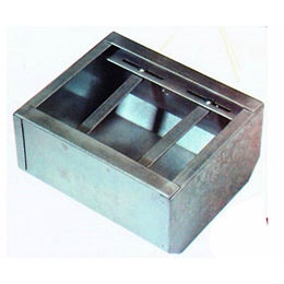 Produktbild von Fritz Göbel Futterspender Göbel Fohlentrog, Metall, 20543