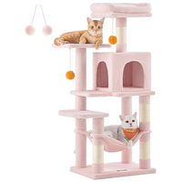 Produktbild von Famanu Kratzbaum für Katzen in Rosa mit 112 cm Höhe, Spielturm aus Plüsch mit 4 Kratzsäulen, 2 Plattformen, 1 Nische, 1 Hängematte und 2 Pompons