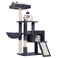 Produktbild von Famanu Kratzbaum für Katzen mit Liegefläche und Kratzplatte in Grau