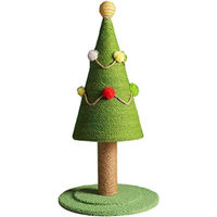 Produktbild von Famanu Kratzbaum in Weihnachtsbaum-Form für Katzen aus Sisal in Grün