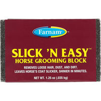Produktbild von Farnam Slick 'N Easy Reinigungsradiergummi für die Pferdefellpflege in Rot