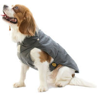 Produktbild von Fashion Dog Hundemantel aus Nylon in Grau mit Kunstpelz-Futter und wasserdichter Funktion