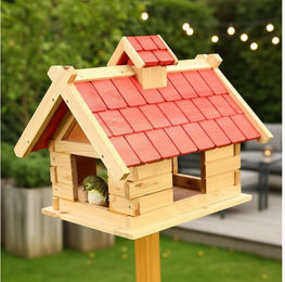 Feel2Home Vogelhaus XXL aus Holz mit lasierten Dachschindeln in Natur und Rot – Bild 1 von 5