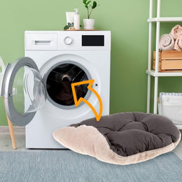 Produktbild von Ferplast Hundekissen und Katzenbett Relax in Beige, Waschbare Flauschmatte für Hunde und Katzen, Größe M, 78 x 50 cm - 1 Stk.