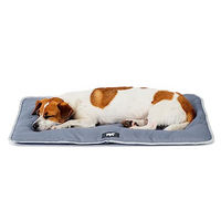 Produktbild von Ferplast Hundematte und Katzenmatte Grau Waschbares Hundekissen Klein 65 x 48 cm Impermeabel und Antikratz