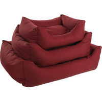 Produktbild von Flamingo Hundebett Genève rechteckig bordeaux rot 80 x 67 x 22 cm mit Antislip-Funktion und waschbarem Polyesterbezug