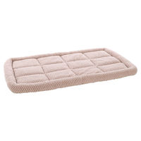 Produktbild von Flamingo Hundekissen Jacquard rechteckig flach mit Rand in Beige oder Rosa aus Plüsch 116x69x8 cm
