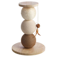 Produktbild von Flamingo Kratzbaum Snowie für Katzen aus Holz in Beige