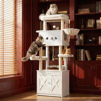 Produktbild von Fobyfurny Kratzbaum mit Katzenklo Schrank in Weiß, 173 cm hoch mit Sisalseil, Hängematte und Futterstation