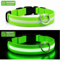 Produktbild von FroShop LED Hundehalsband aus Nylon mit USB-Ladefunktion und reflektierenden Blinkfunktion für Hunde in den Größen S/M/L/XL