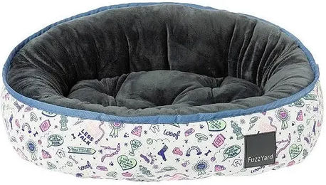 Produktbild von FuzzYard Best In Show Umkehrbares Hundebett für erwachsene Hunde aus Polyester in Weiß und Bunt